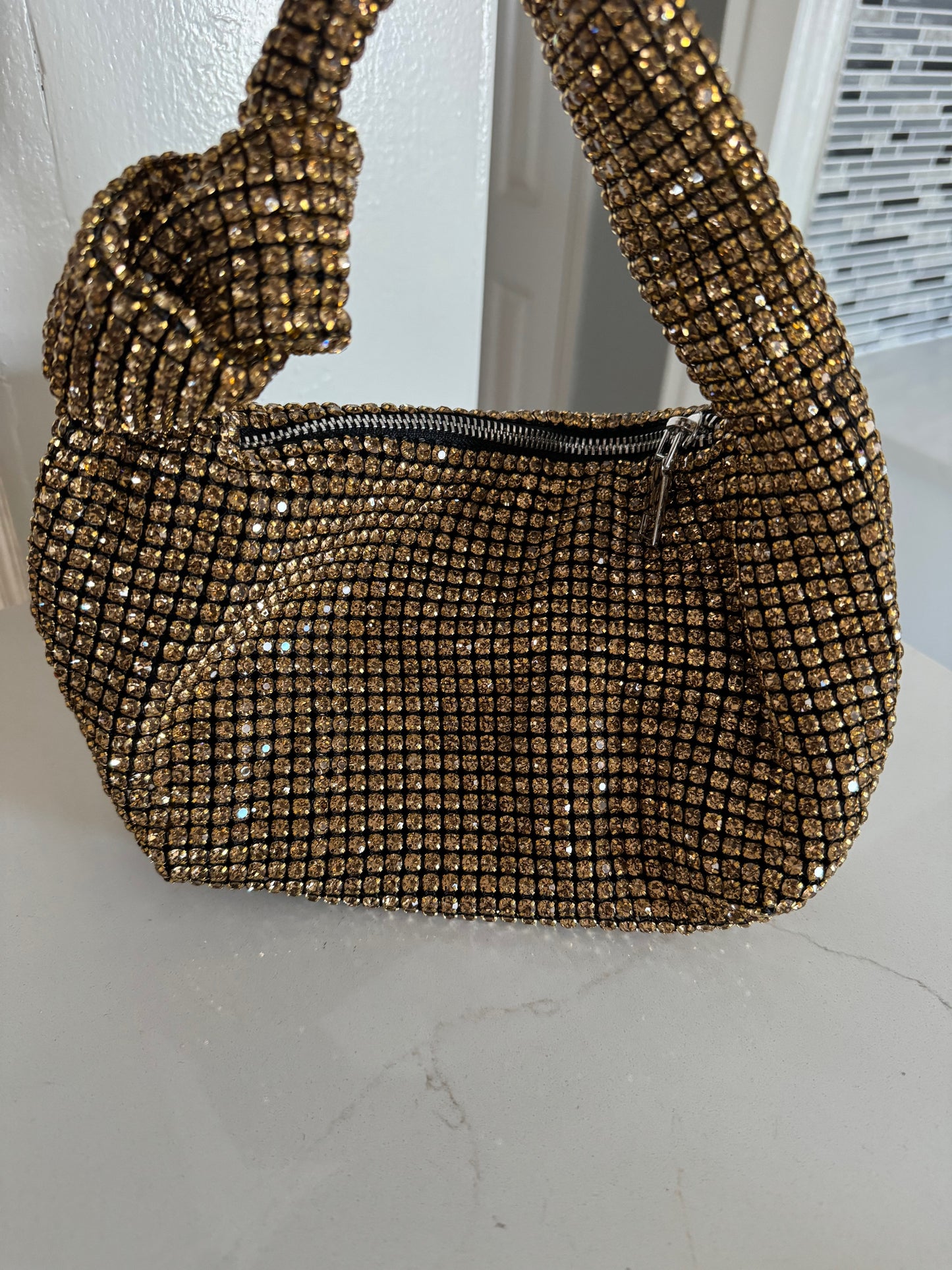 Glit Shoulder Bag M-gold